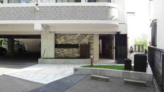 M'S COURTⅡ リノベーション後 エントランス全景